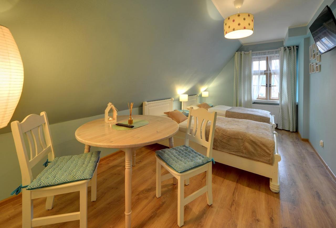 Baszta Grodzka Hostel Jelenia Gora Ngoại thất bức ảnh